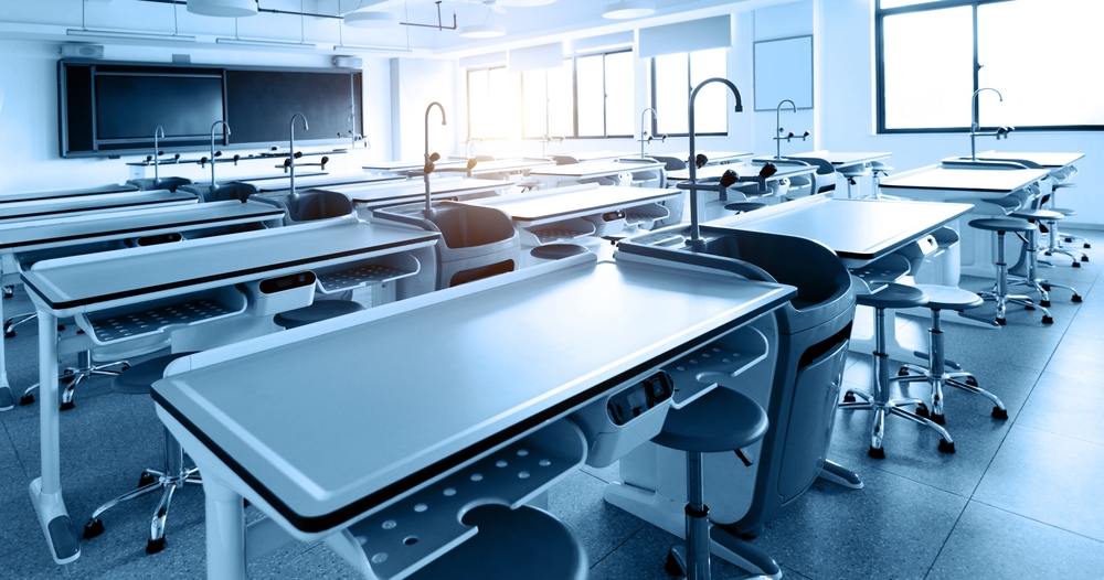 adjustable stools for school chemistry labs