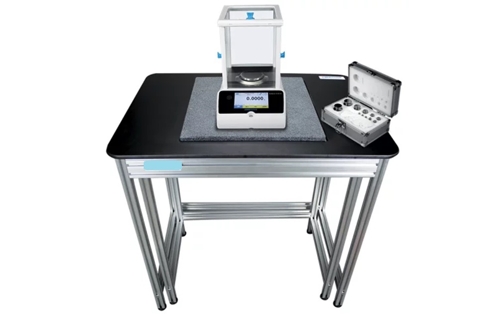 Passive Anti-Vibration Table